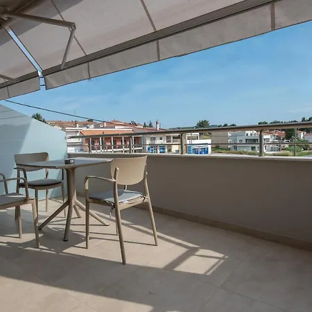 Casa De Lapel Kallithea Apartamento *